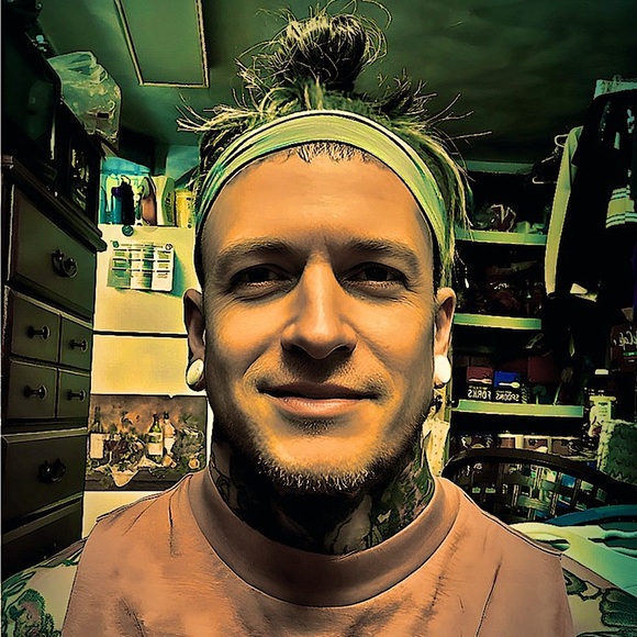 Meet your Posher, Michael - Picture 2 of 4